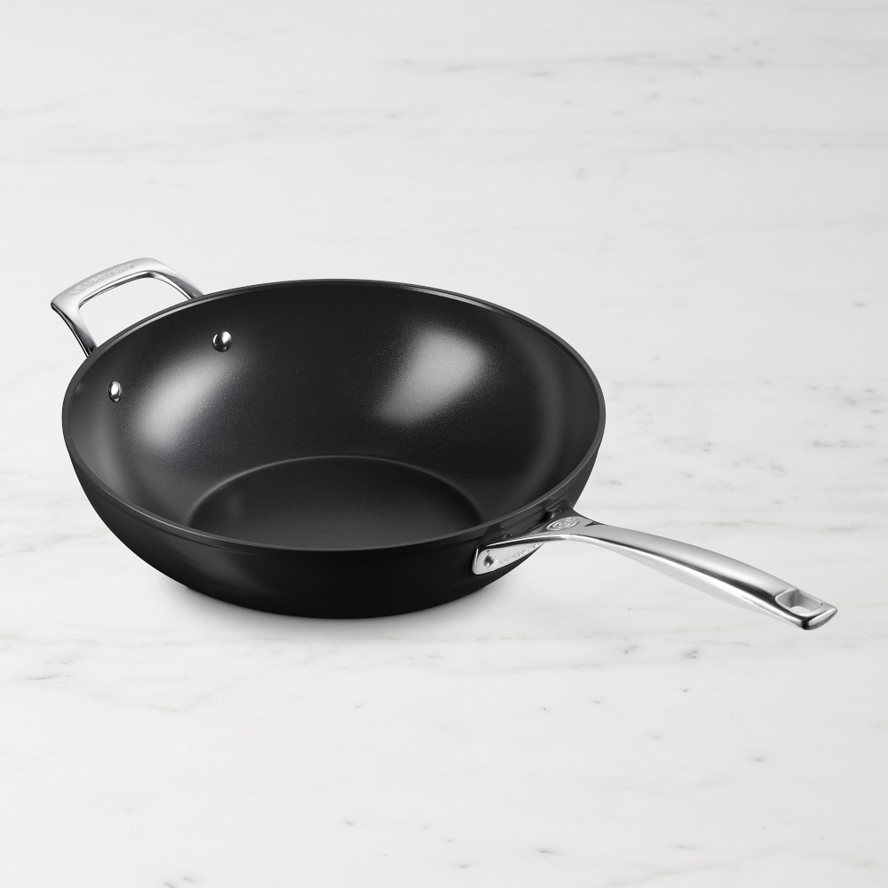Le Creuset Essential Ceramic Nonstick Stir Fry Pan Wok