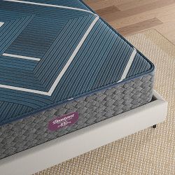 Beautyrest® World Class Level Four Hybrid Mattress