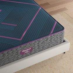 Beautyrest® World Class Level Three Hybrid Mattress