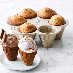 Nordic Ware Nonstick Cast Aluminum Ice Cream Cone Cake Pan