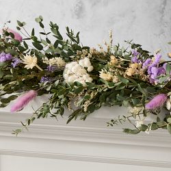 Garden in Bloom Live Wreath &amp; Garland