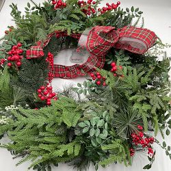 OPEN BOX: Tartan Wreath