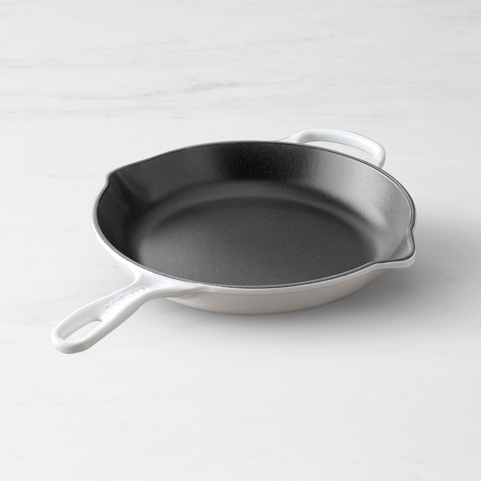 Le Creuset Signature Enameled Cast Iron Skillet Fry Pans Sansujyuku sansujyuku.com