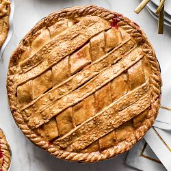 Williams Sonoma Rolling Pie Crust Cutter, Set of 8