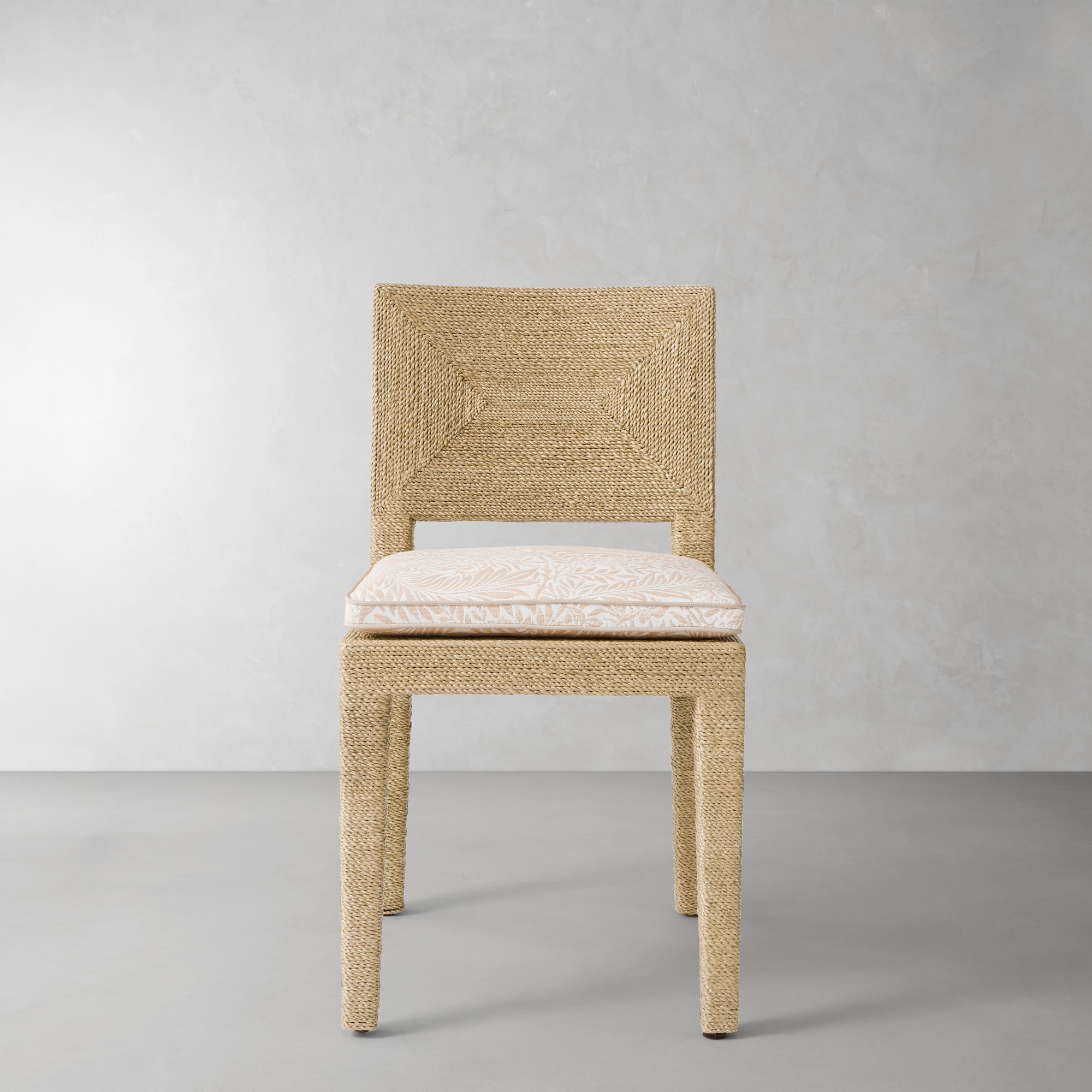 Morris & Co., Larkspur Natural with Flax Piping