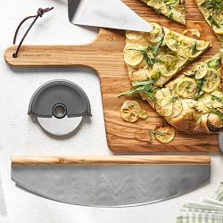 Williams Sonoma Olivewood Pizza Chopper