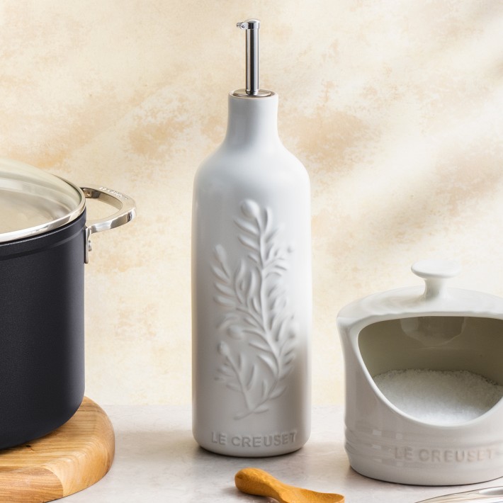 le-creuset-olive-branch-cruet-
