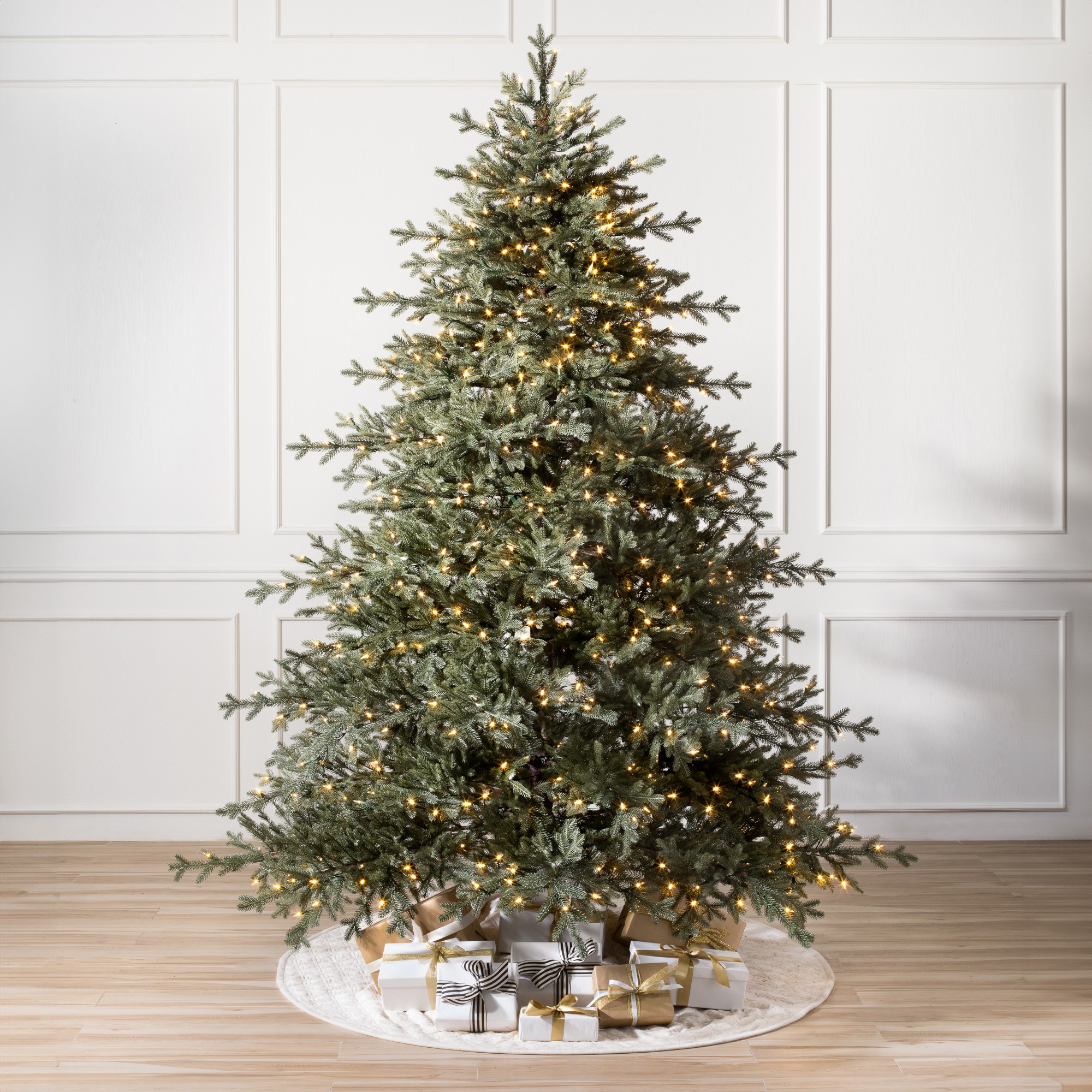 Balsam Hill Most Realistic Sugarland Spruce Faux Tree Sansujyuku sansujyuku.com