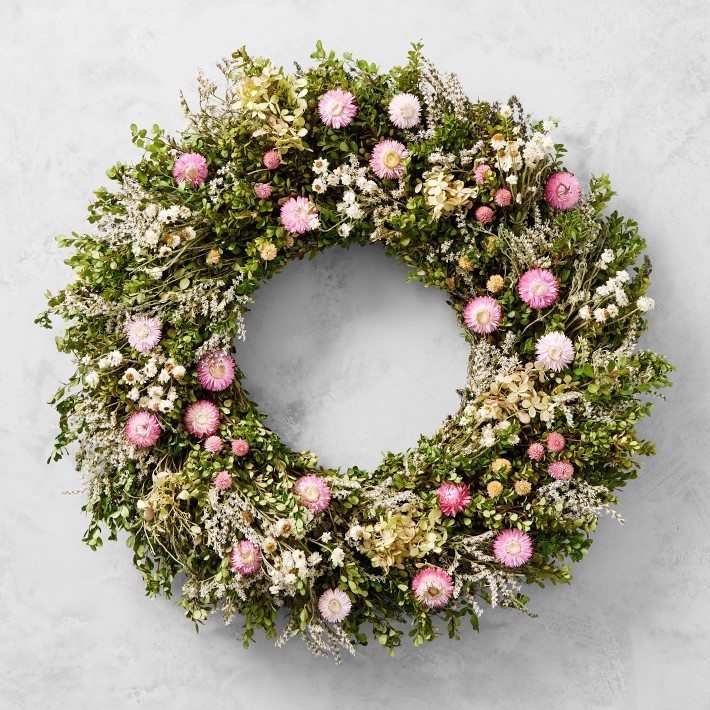 famille-rose-live-wreath-2-o.jpg