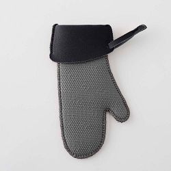 Williams Sonoma Oven Mitt
