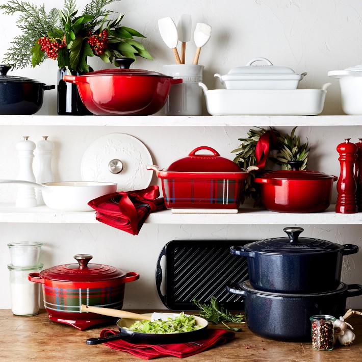 Le Creuset Stoneware Heritage Covered Square Baking Pan | Williams
