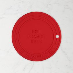 Le Creuset Silicone Trivet, Cerise
