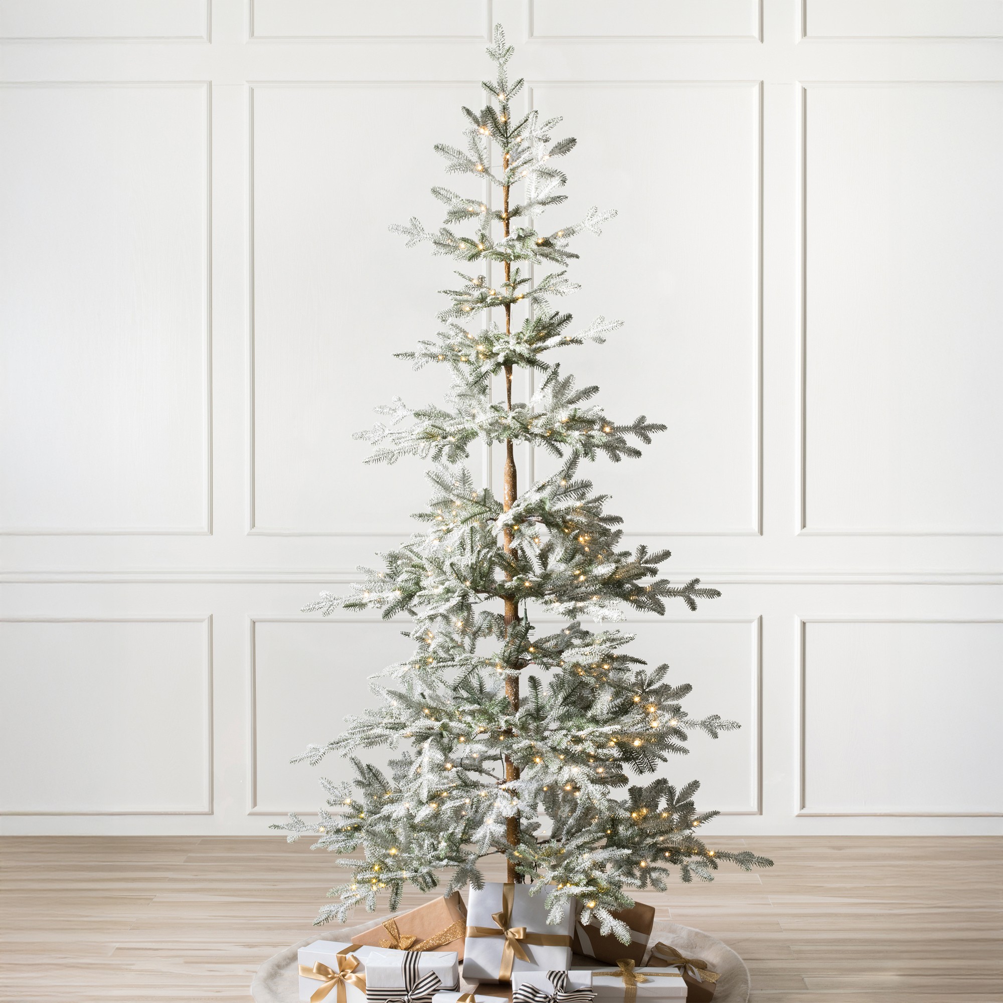 Balsam Hill Most Realistic Alpine Balsam Fir Faux Tree Simolary simolary.com