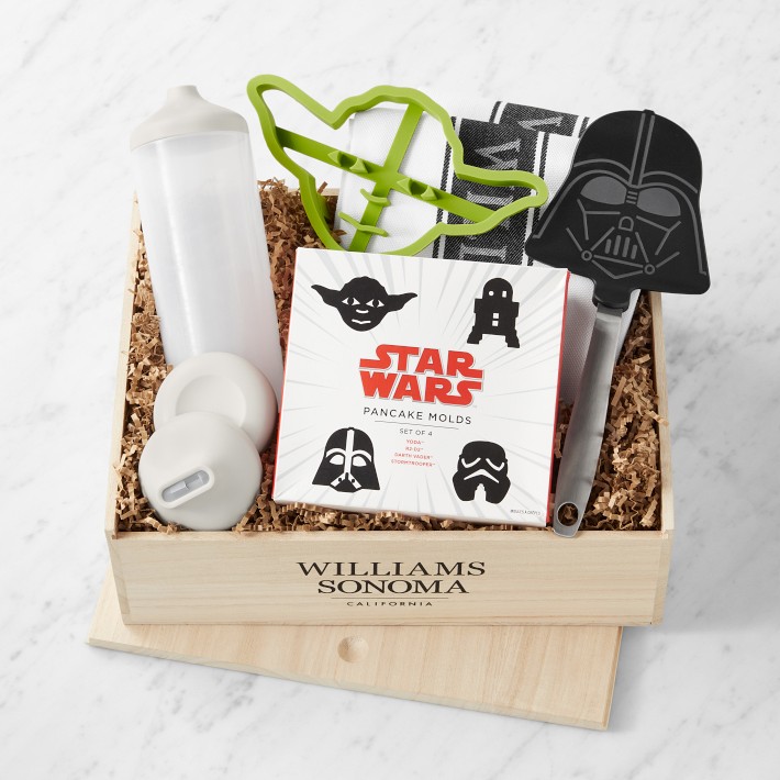 Star Wars™ Boxed Cookie Kit | Williams Sonoma