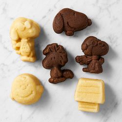PEANUTS™ x Williams Sonoma Cakelettes, Set of 6
