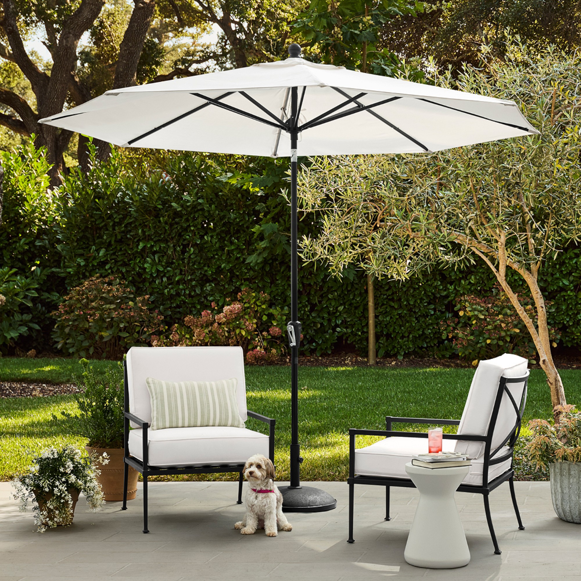 10′ Round Bridgehampton Outdoor Metal Umbrella Sansujyuku sansujyuku.com