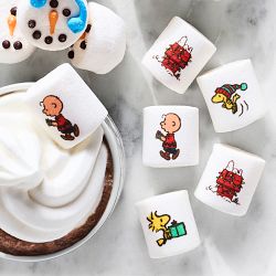 PEANUTS™ x Williams Sonoma Snoopy Marshmallows