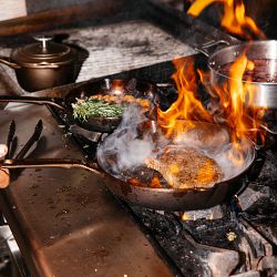 Made In® Seasoned Cast Iron 5-Piece Cookware Set