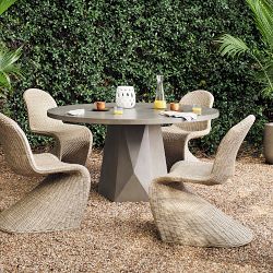 Saldana Round Outdoor Dining Table (60")