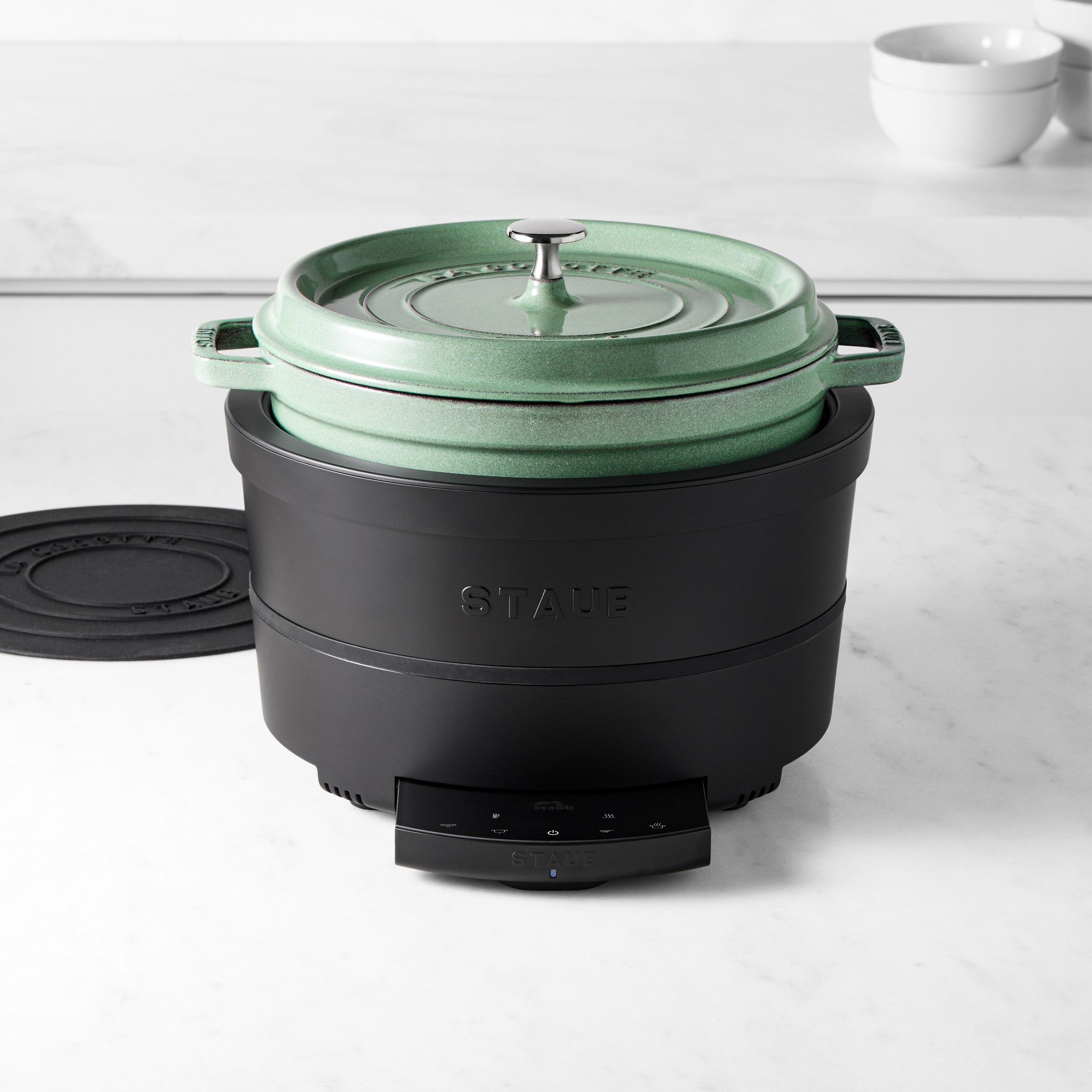Staub Induction Multi-Cooker with Staub Round Oven Sansujyuku sansujyuku.com