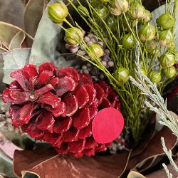 OPEN BOX: English Holiday Estate Wreath, 36"