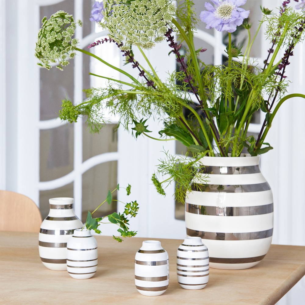 Omaggio Porcelain Vase by Williams Sonoma Home