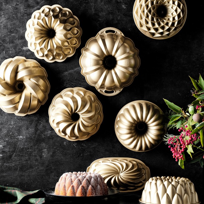 ★ノルディックウェア デュエットパン NORDIC WARE ウィリアムズソノマ Nordic Ware Duet Bundt® Pan Nonstick | Williams Sonoma