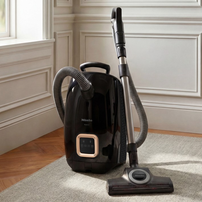 Miele Guard L1 Cat & Dog Canister Vacuum For Pet Hair | Williams