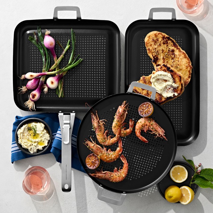 High Heat Nonstick Outdoor Pizza Pan | Williams Sonoma