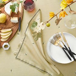 Bee Tablecloth