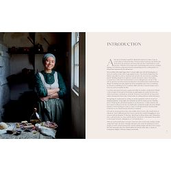 Betül Tunç: Turkuaz Kitchen: 75 Recipes for Savory and Sweet Doughs