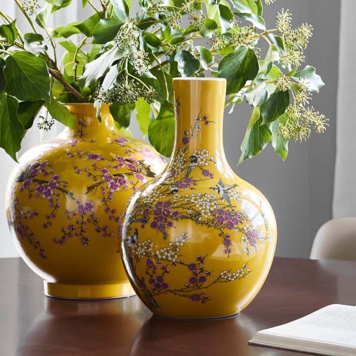 陶胎漆器 金彩蒔絵花壺 /Wajima Lacquer Vase Yellow Hummingbird Ginger Jar Gourd Decorative Vase | Williams Sonoma