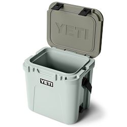 YETI Roadie 24 Hard Cooler