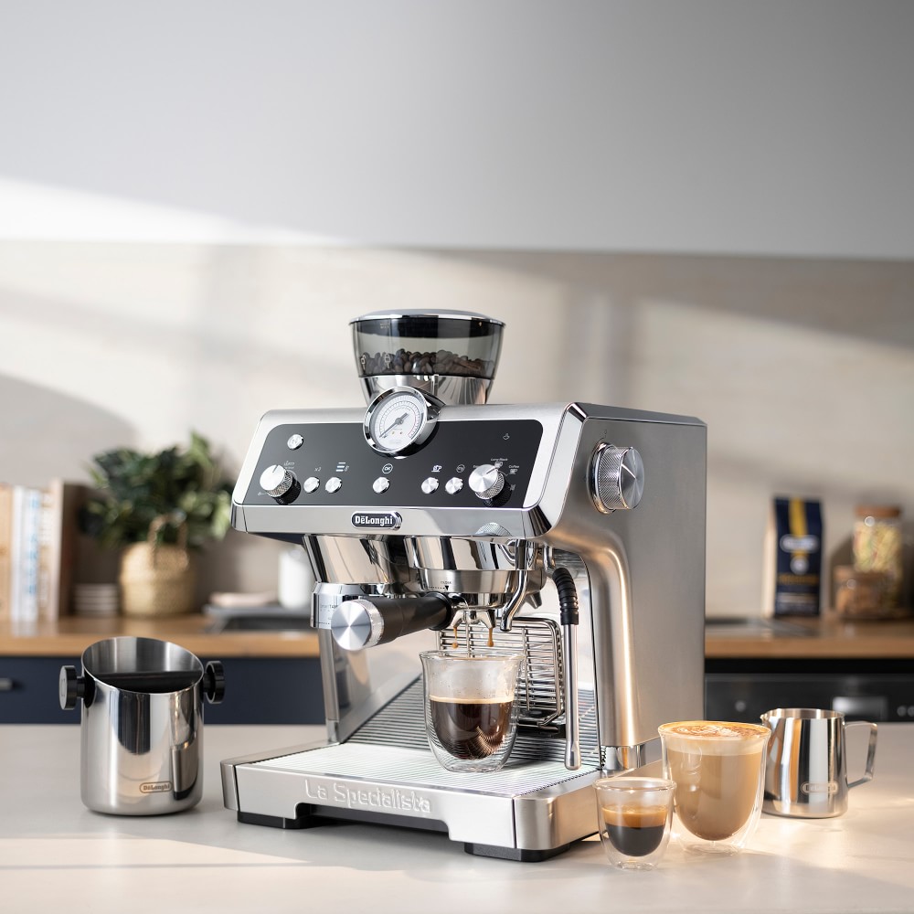 コーヒーメーカー・エスプレッソマシン De'Longhi La Specialista Prestigio De'Longhi La Specialista Prestigio Espresso Machine, 19-Bar