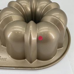 OPEN BOX:Nordic Ware Core Duet Bundt