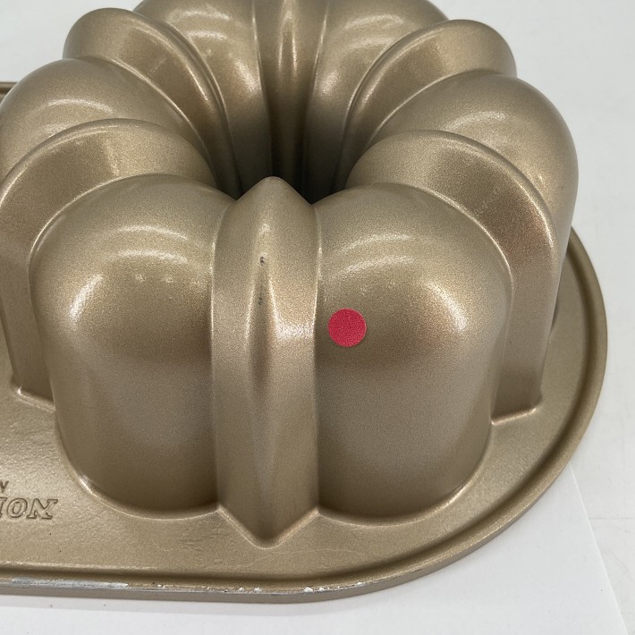 ★ノルディックウェア デュエットパン NORDIC WARE ウィリアムズソノマ Nordic Ware Duet Bundt® Pan Nonstick | Williams Sonoma