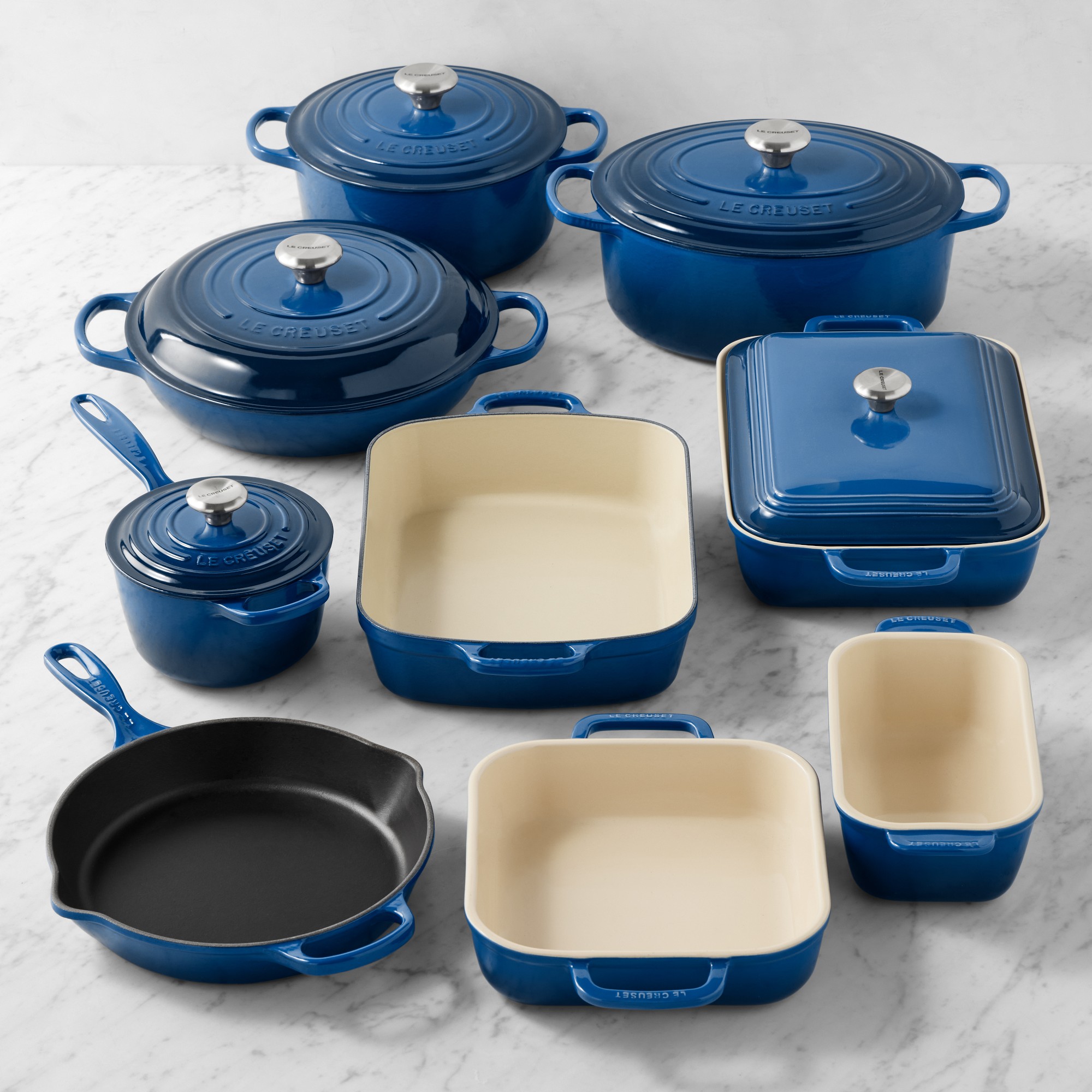 Le Creuset Signature Mixed Material 14-Piece Cookware & Bakeware Set Simolary simolary.com
