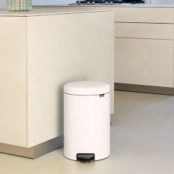 Brabantia NewIcon Step On Trash Can, 5.3 Gallon