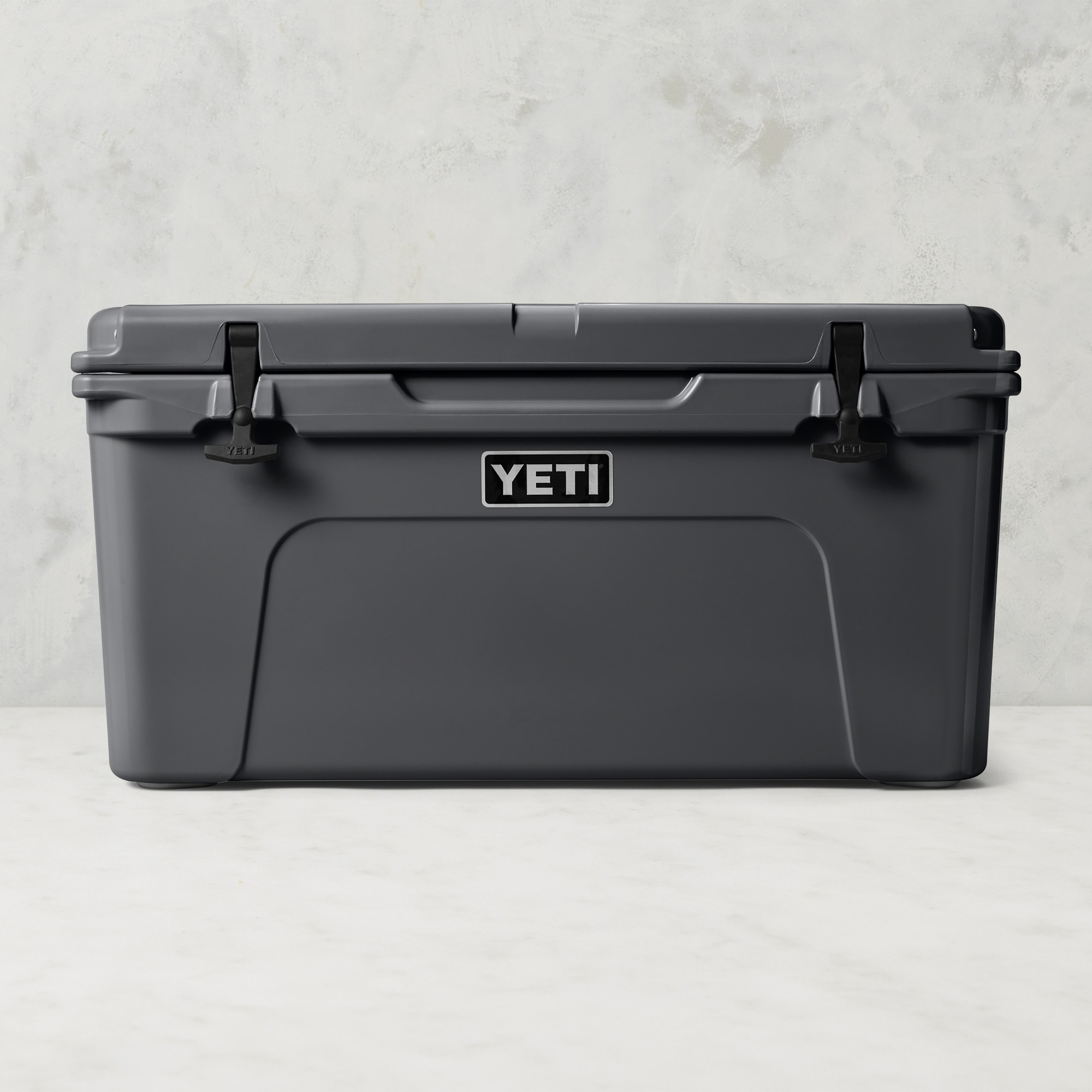 YETI Tundra Cooler Simolary simolary.com