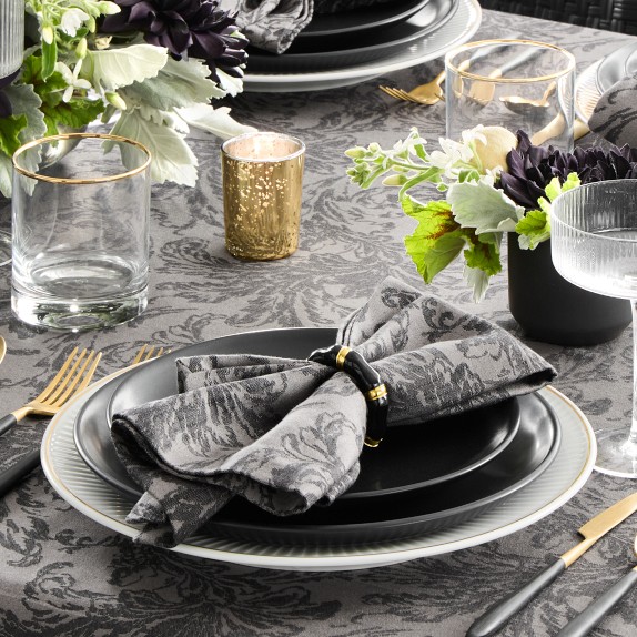 damask-tablecloth-c.jpg
