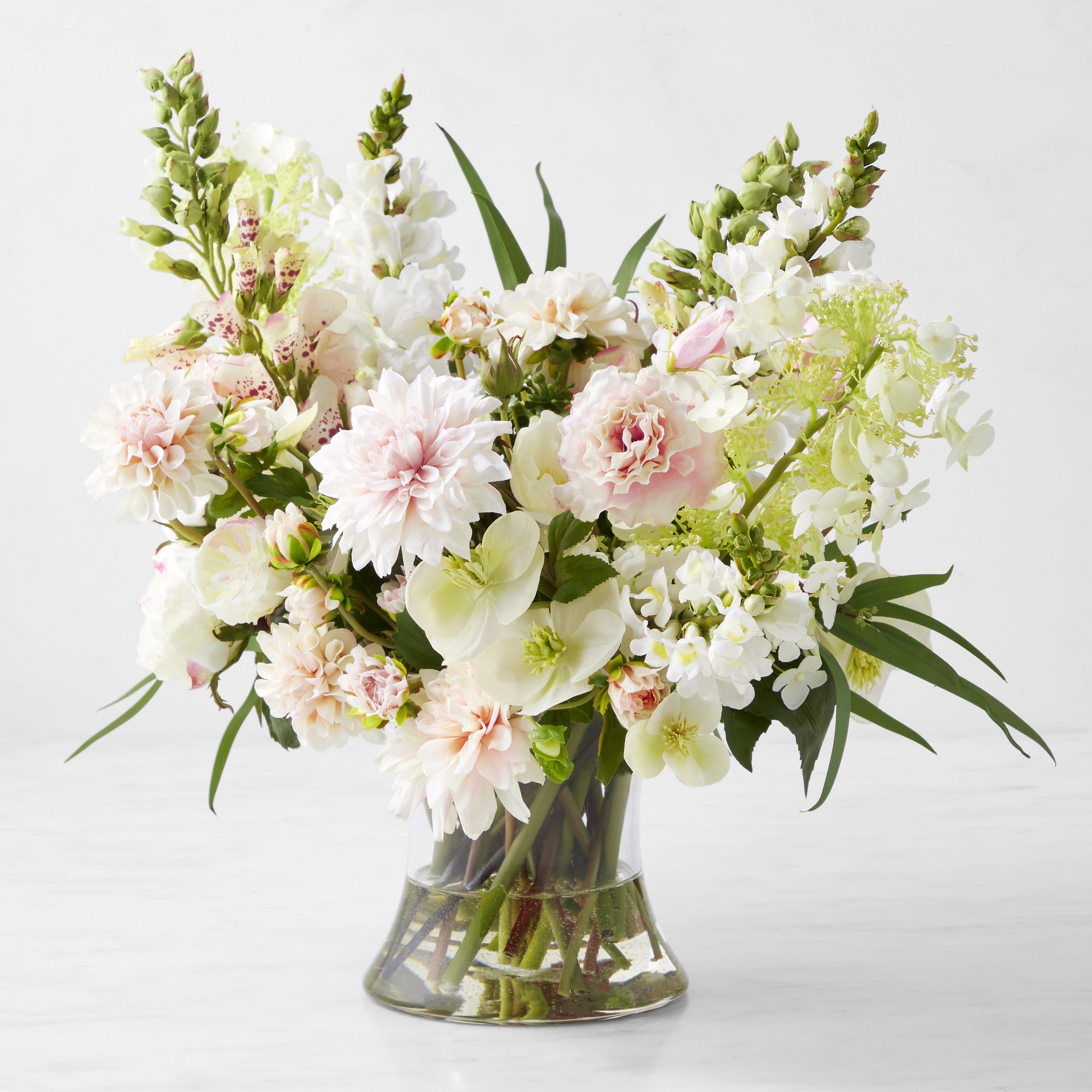 Famille Rose Faux Floral Arrangement in Glass Vase Simolary simolary.com