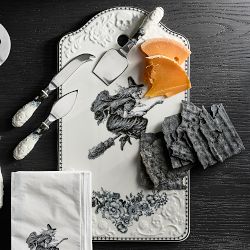 Spooky Soirée Cheeseboard