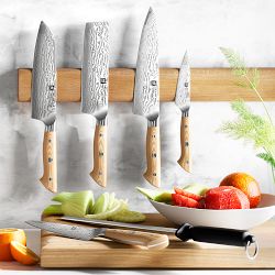 Zwilling Kanren Santoku Knife, 7"