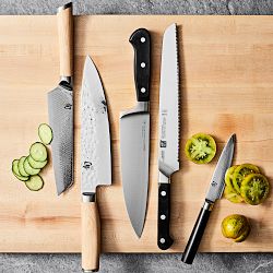 Zwilling Pro Bread Knife with Z15 Serration, 9"