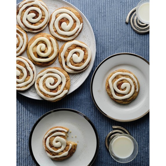 Mallory Oniki: Cookie Club: 80 Creative Cookies to Make, Swap, and