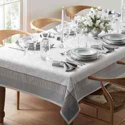 Jacquard Malta Tablecloth, 70" X 108", Grey
