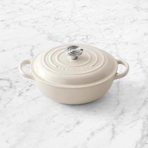 Le Creuset Enameled Cast Iron Signature French Oven, 2.5-Qt., Brioche