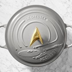 Le Creuset x Star Trek Starfleet Delta Knob, Light Gold