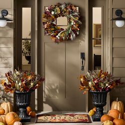 Pheasant Feather Live Wreath