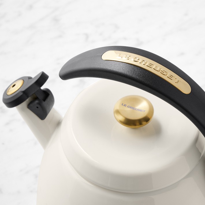 Le Creuset Cloche Tea Kettle, 2-Quart | Williams Sonoma